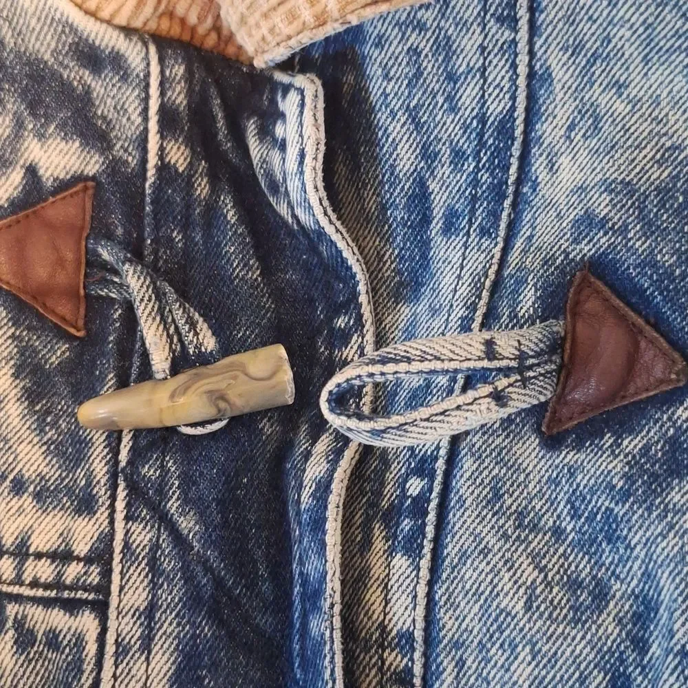 Izzi vintage 80s stone washed denim with leather accents long jacket/coat L - Picture 6 of 14